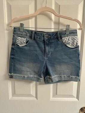 SO Light Blue Denim Shorts with White Crochet Pockets